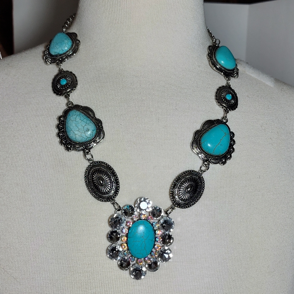 Turquoise and Silver Statement Necklace Accent Crystal Bling NWOT - Picture 1 of 3